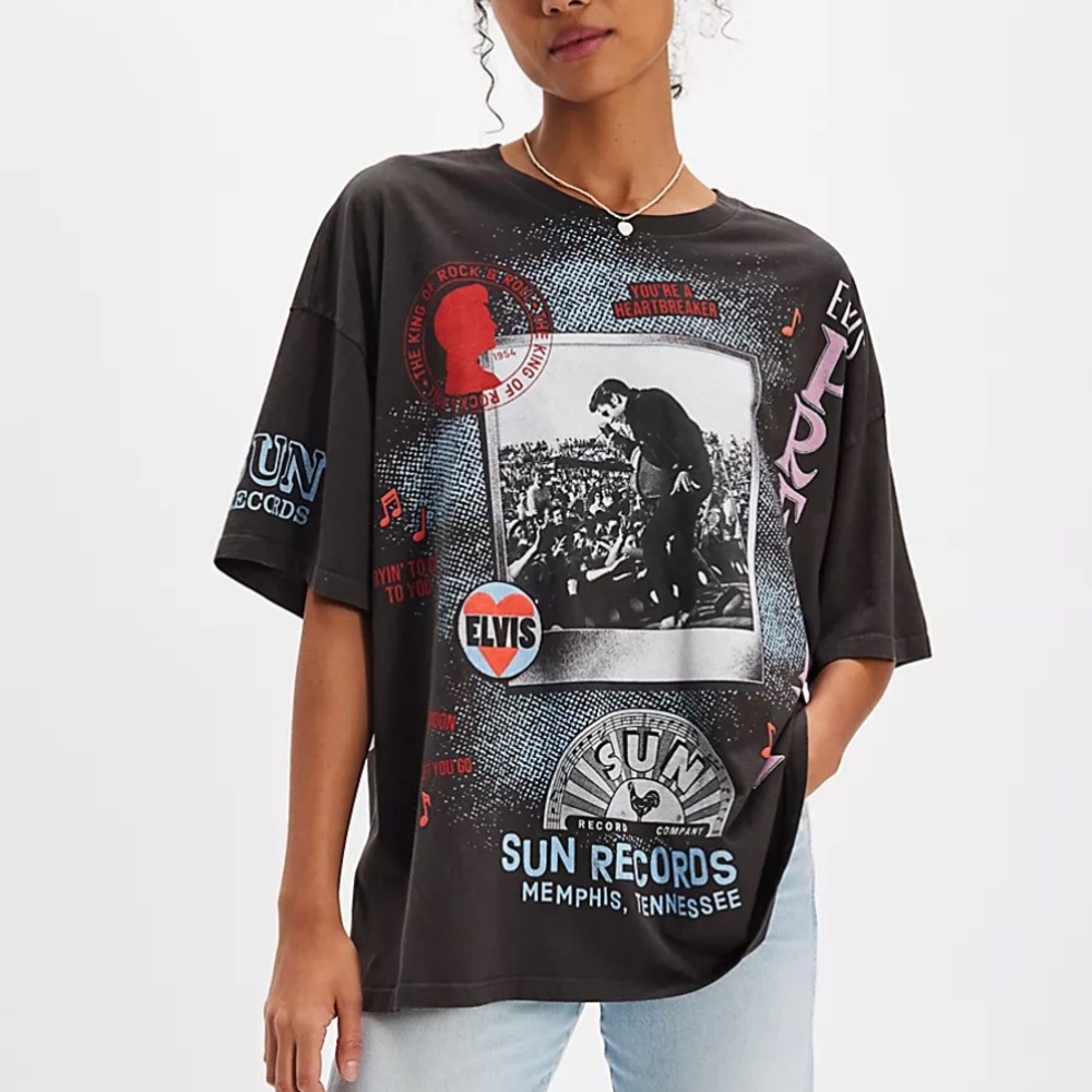 DAYDREAMER ELVIS NWT